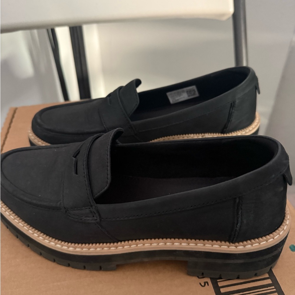 Toms Cara Black Leather Loafers